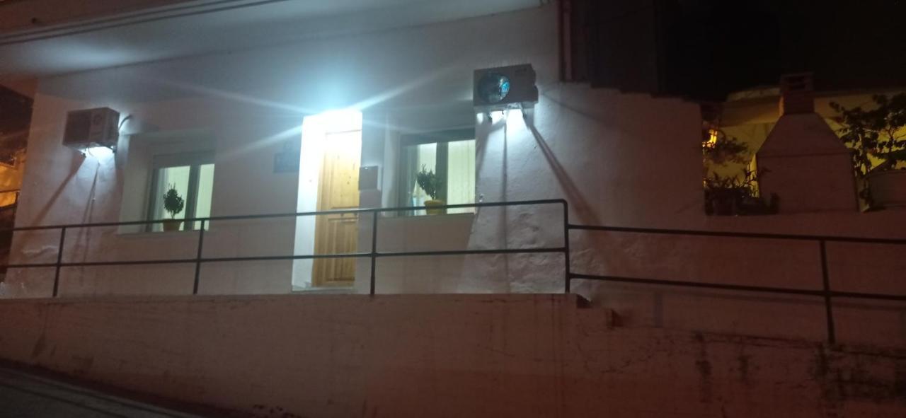 Kiki Apartment Kavala Bagian luar foto